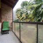 View, Pool, Near Beach, Pinball, Darts Arcade Semesterbostad Laveno-Mombello