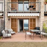 View, Pool, Near Beach, Pinball, Darts Arcade