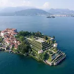 View, Pool, Near Beach, Pinball, Darts Arcade * Laveno-Mombello