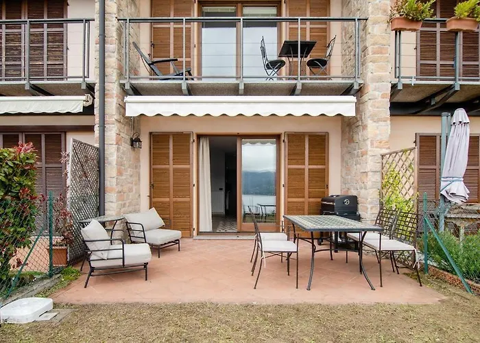 View, Pool, Near Beach, Pinball, Darts Arcade