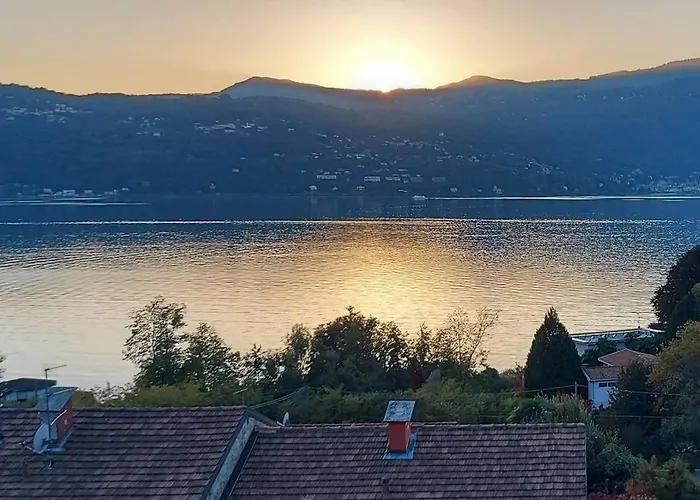 View, Pool, Near Beach, Pinball, Darts Arcade *